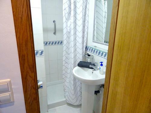 Apartamento Las Farolas Poolfront In Mijas Costa 500m To The Beach