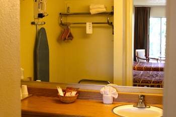 Hotel Vagabond Inn San Luis Obispo (.)