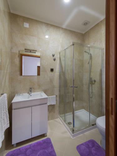 Hostal Alojamento Correia
