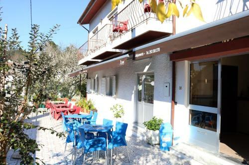 Hostal Alojamento Correia