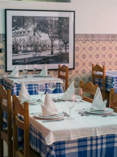 Hostal Alojamento Correia