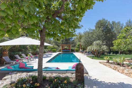 Beautiful 5 Star Villa With Private Pool, Ibiza Villa 1040