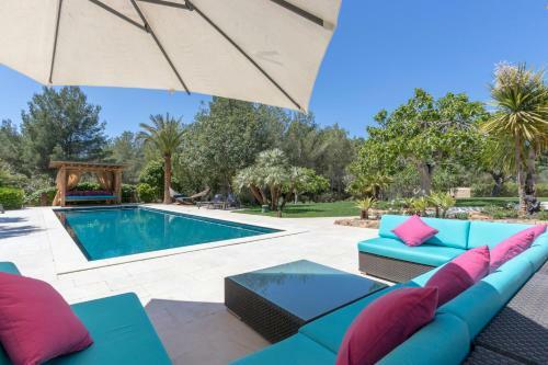 Beautiful 5 Star Villa With Private Pool, Ibiza Villa 1040