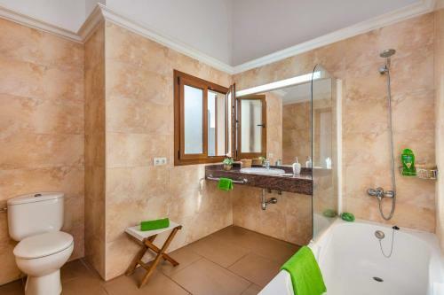 Candela 4 Bedroom Villa, Cala'n Forcat