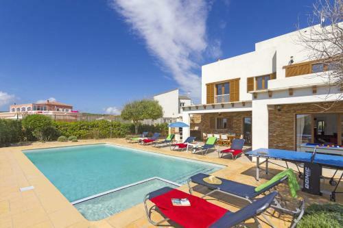 Ibiza 4 Bedroom Villa, Cala'n Blanes