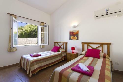 Rosario 3 Bedroom Villa, Cala'n Blanes