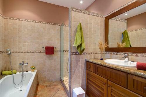 Sebastian Del Mar 4 Bedroom Villa, Cala'n Blanes