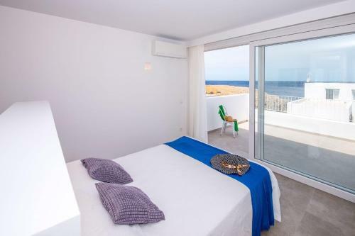 Amatista 4 Bedroom Villa, Cala'n Forcat