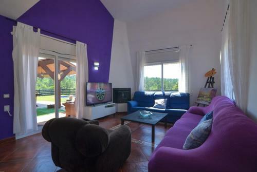Montbarbat Villa Sleeps 8 Pool Wifi