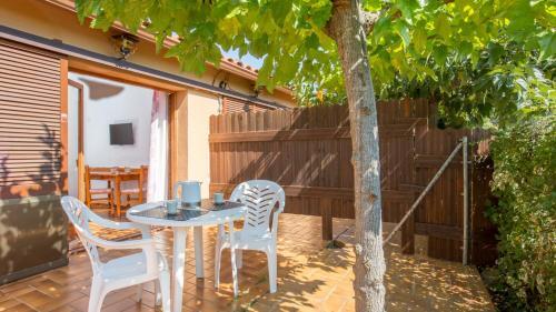 Montbarbat Villa Sleeps 14 With Pool