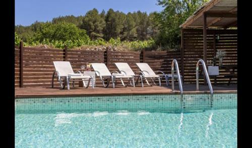Villa In L'arbocar de Baix Sleeps 6 With Pool