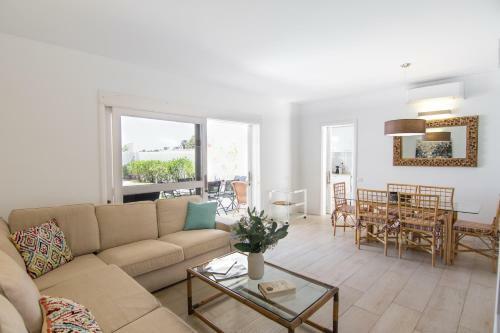 Villa In Pasito Blanco, 4bdr, Bbq, Wifi, Pool