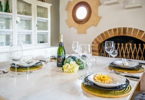Font de Sa Cala Holiday Home Sleeps 4 With Pool And Wifi