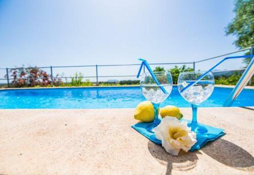 Sa Pobla Holiday Home Sleeps 6 With Pool