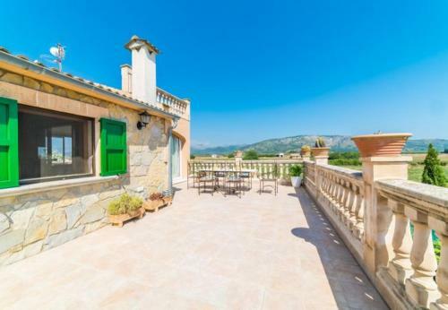 Sa Pobla Holiday Home Sleeps 6 With Pool And Wifi