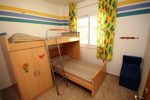 Riumar "juana", 300m To Beach, Private Pool, On-site-service, Dog Beach