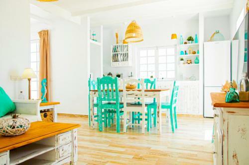 Turquesa Beach&pool Apartaments