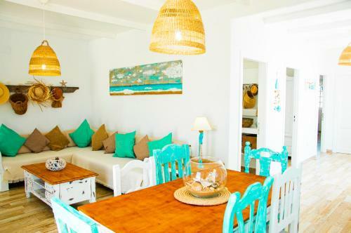Turquesa Beach&pool Apartaments
