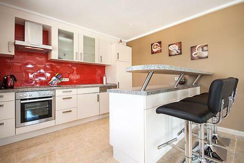 Xabia Villa Sleeps 6 Pool Air Con Wifi