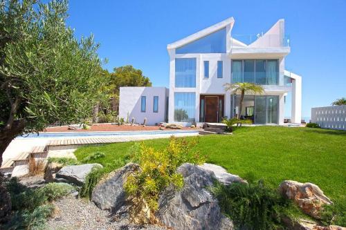 Xabia Villa Sleeps 6 Pool Air Con Wifi