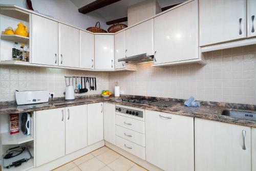 Xabia Villa Sleeps 6 Pool Air Con Wifi