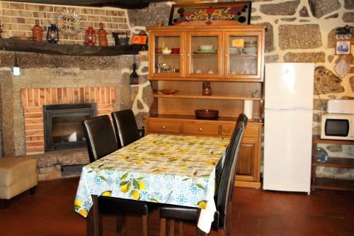 Casa Da Azenha Branca