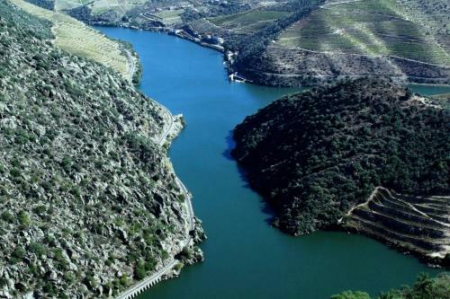 Hostal Douro Fluvina Yachts & Chalets