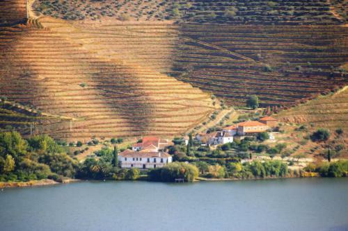 Hostal Douro Fluvina Yachts & Chalets