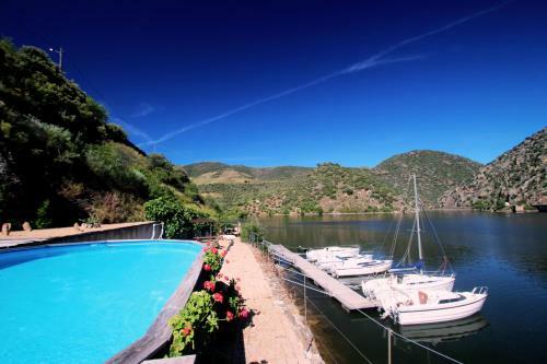 Hostal Douro Fluvina Yachts & Chalets