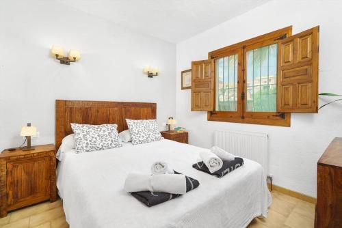 Xabia Villa Sleeps 4 Pool Air Con Wifi