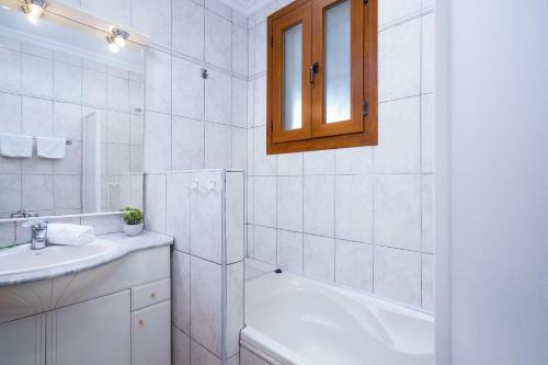 Xabia Villa Sleeps 4 Pool Air Con Wifi