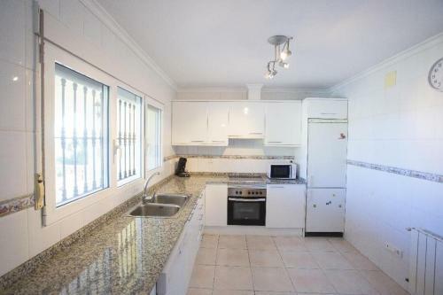 Xabia Villa Sleeps 8 Pool Air Con Wifi