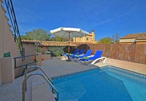 El Toro Villa Sleeps 8 With Pool Air Con And Wifi