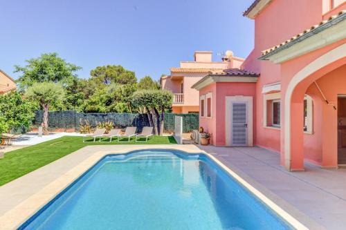 Es Mal Pas Villa Sleeps 8 With Pool Air Con And Wifi