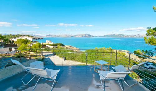 Stunning Architect Frontline Villa For 8 Guests