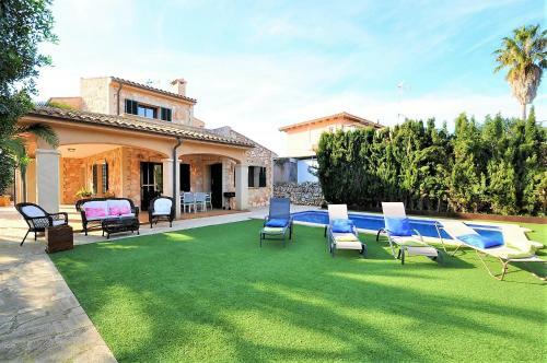 Casa Brisa- En Cala Llombards- Santany