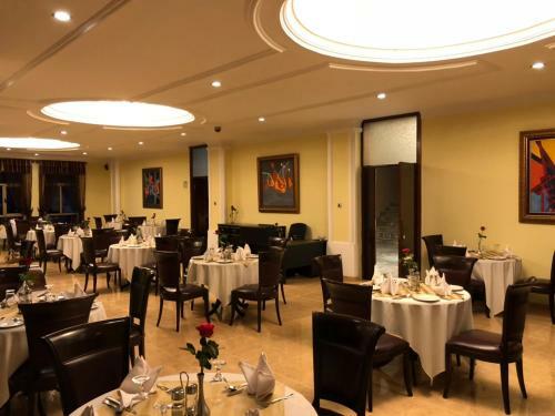 Desalegn Hotels And Resort