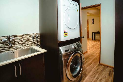 Platinum Cawa Apartments