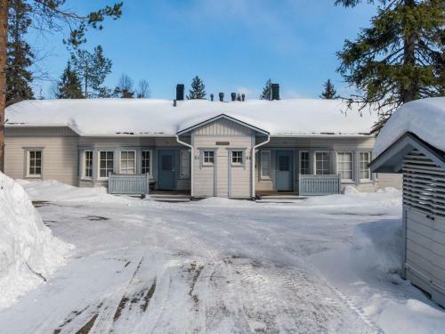Holiday Home Nelikko B