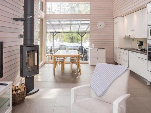 Holiday Home Villa Lumikko