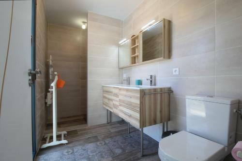 Nouveau : Villa 5 Chambres Avec Piscine