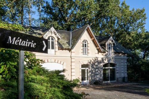 Hotel Ch�teau Des Forges Par Slow Village