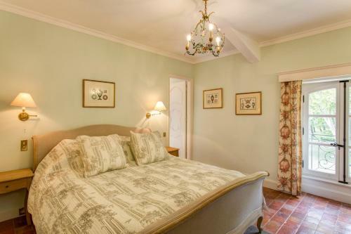 Serres Chateau Sleeps 29 Pool Air Con Wifi