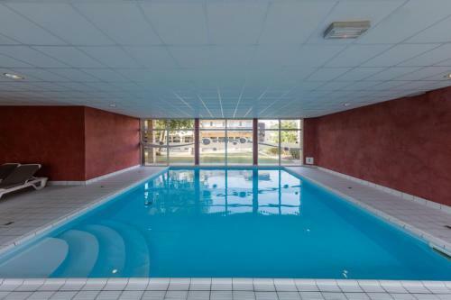 Hotel Barbaste Domaine Du Golf D'albret 3p6d
