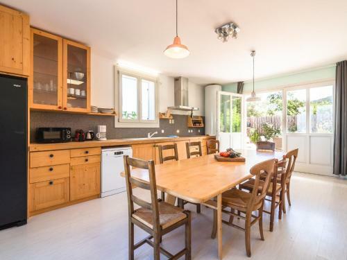 Luxury Villa With Private Swimming Pool In Oupia