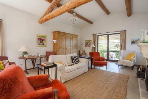 Villa Les Beaumettes Not Far From Gordes