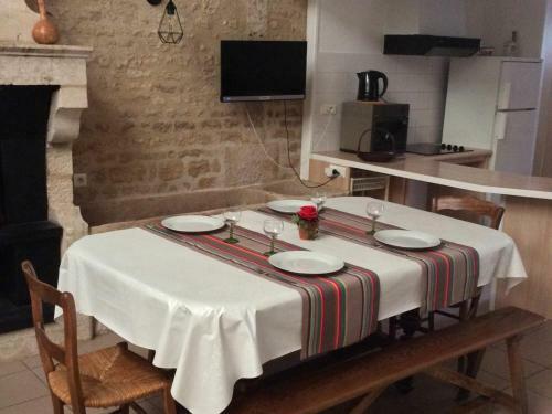 G�te Benet, 3 Pi�ces, 5 Personnes - Fr-1-426-191