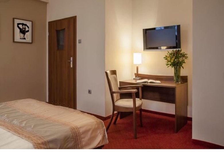 Mhotel