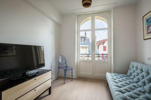 Bellevue Keyweek Elegant Apartment With Elevator Ocean Views In Biarritz