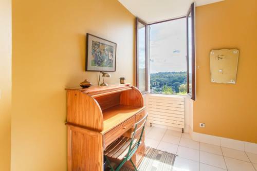 Apartamento Biotin Furnished Flat